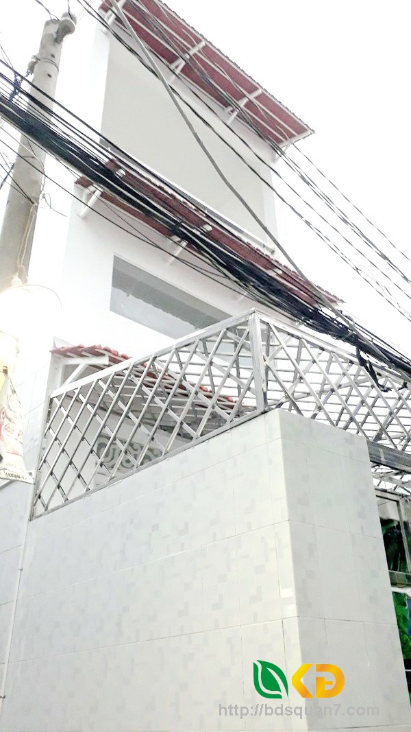 Cho thuê nhà mới căn góc hẻm 1422 đường Huỳnh Tấn Phát quận 7.